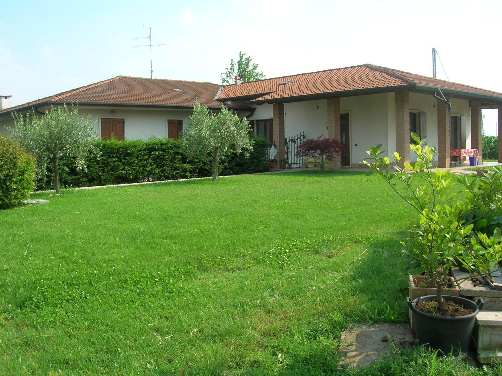 La Casa Dei Nonni Apartment Villafranca di Verona Exterior photo